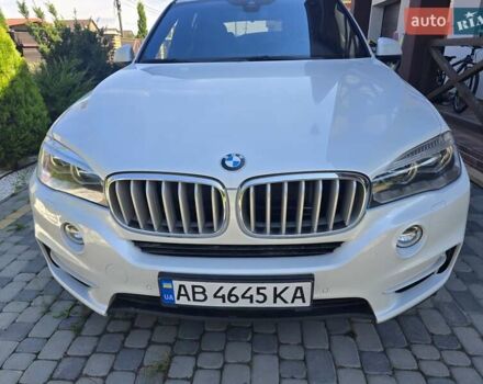 Белый БМВ Х5, объемом двигателя 2.99 л и пробегом 278 тыс. км за 27867 $, фото 2 на Automoto.ua
