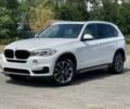 Білий БМВ Х5, об'ємом двигуна 4.4 л та пробігом 98 тис. км за 17500 $, фото 1 на Automoto.ua