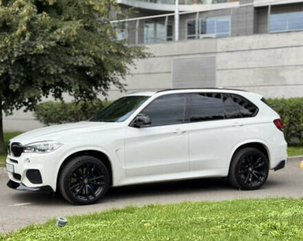 Белый БМВ Х5, объемом двигателя 2.98 л и пробегом 84 тыс. км за 31000 $, фото 1 на Automoto.ua