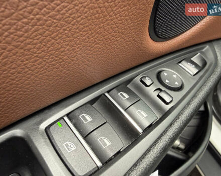 Белый БМВ Х5, объемом двигателя 2 л и пробегом 177 тыс. км за 26000 $, фото 12 на Automoto.ua