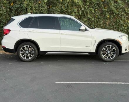 Белый БМВ Х5, объемом двигателя 3 л и пробегом 70 тыс. км за 15200 $, фото 5 на Automoto.ua