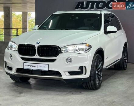 Белый БМВ Х5, объемом двигателя 2.98 л и пробегом 57 тыс. км за 34800 $, фото 2 на Automoto.ua