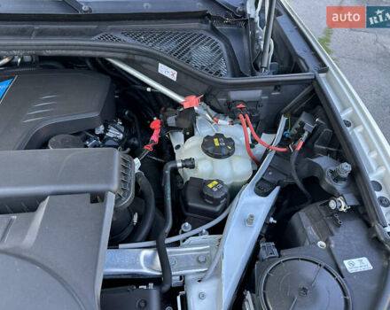 Белый БМВ Х5, объемом двигателя 2 л и пробегом 100 тыс. км за 32000 $, фото 9 на Automoto.ua