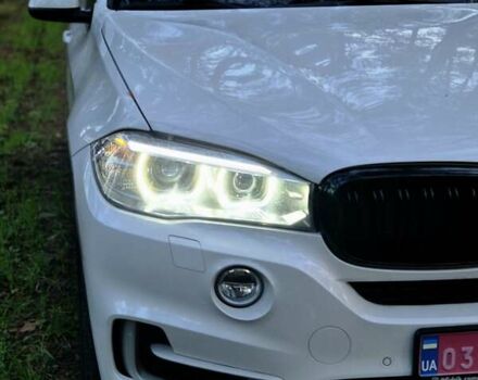 Белый БМВ Х5, объемом двигателя 3 л и пробегом 205 тыс. км за 25000 $, фото 11 на Automoto.ua