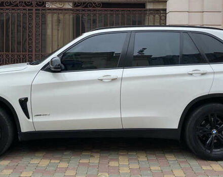 Белый БМВ Х5, объемом двигателя 2 л и пробегом 130 тыс. км за 24800 $, фото 8 на Automoto.ua