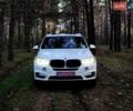Белый БМВ Х5, объемом двигателя 3 л и пробегом 205 тыс. км за 25000 $, фото 5 на Automoto.ua