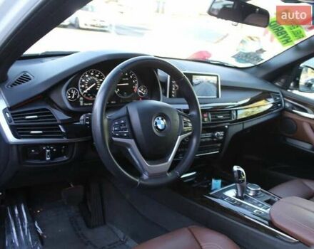 Білий БМВ Х5, об'ємом двигуна 2.98 л та пробігом 106 тис. км за 8700 $, фото 3 на Automoto.ua