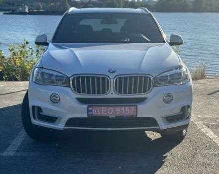 Белый БМВ Х5, объемом двигателя 3 л и пробегом 150 тыс. км за 39999 $, фото 1 на Automoto.ua