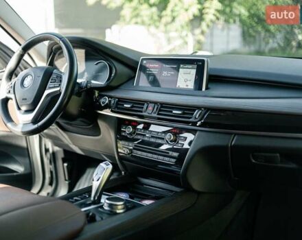 Білий БМВ Х5, об'ємом двигуна 2 л та пробігом 153 тис. км за 32800 $, фото 13 на Automoto.ua