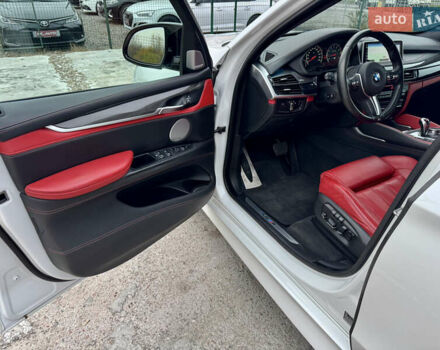 Білий БМВ Х5, об'ємом двигуна 4.39 л та пробігом 86 тис. км за 36900 $, фото 16 на Automoto.ua