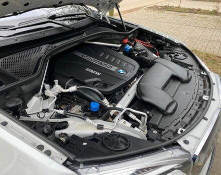 Белый БМВ Х5, объемом двигателя 3 л и пробегом 249 тыс. км за 35000 $, фото 13 на Automoto.ua