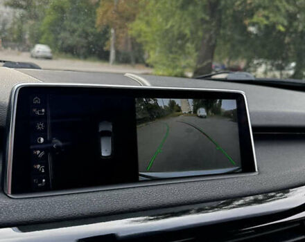 Белый БМВ Х5, объемом двигателя 2.98 л и пробегом 142 тыс. км за 25000 $, фото 11 на Automoto.ua