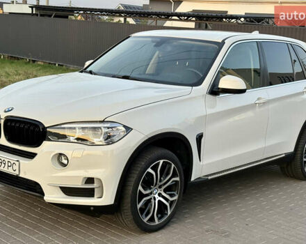 Белый БМВ Х5, объемом двигателя 2 л и пробегом 211 тыс. км за 24990 $, фото 6 на Automoto.ua