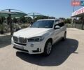 Белый БМВ Х5, объемом двигателя 2 л и пробегом 130 тыс. км за 29100 $, фото 1 на Automoto.ua