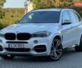Белый БМВ Х5, объемом двигателя 3 л и пробегом 175 тыс. км за 37300 $, фото 3 на Automoto.ua