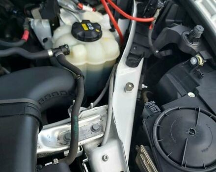 Білий БМВ Х5, об'ємом двигуна 2 л та пробігом 138 тис. км за 27500 $, фото 14 на Automoto.ua