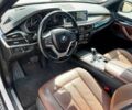 БМВ Х5 2017 в Тернополе на Automoto.ua Белый БМВ Х5, объемом двигателя 3 л и пробегом 46 тыс. км за 9000 $, фото 9 на Automoto.ua