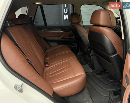 Белый БМВ Х5, объемом двигателя 2 л и пробегом 177 тыс. км за 26000 $, фото 9 на Automoto.ua