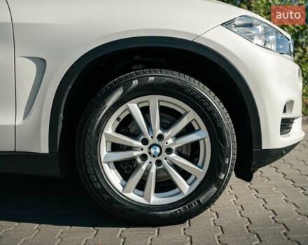Білий БМВ Х5, об'ємом двигуна 2 л та пробігом 153 тис. км за 32800 $, фото 10 на Automoto.ua