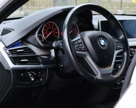 Белый БМВ Х5, объемом двигателя 2 л и пробегом 217 тыс. км за 27500 $, фото 9 на Automoto.ua