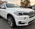 Білий БМВ Х5, об'ємом двигуна 3 л та пробігом 64 тис. км за 12400 $, фото 1 на Automoto.ua