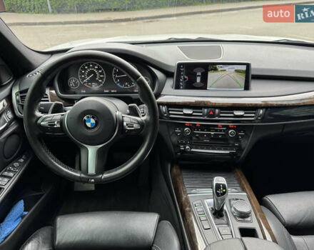 Белый БМВ Х5, объемом двигателя 2.98 л и пробегом 84 тыс. км за 31000 $, фото 16 на Automoto.ua