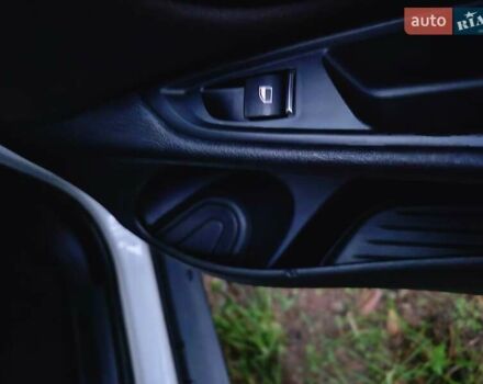 Белый БМВ Х5, объемом двигателя 3 л и пробегом 205 тыс. км за 25000 $, фото 59 на Automoto.ua