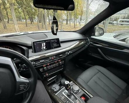 Белый БМВ Х5, объемом двигателя 2.98 л и пробегом 98 тыс. км за 23500 $, фото 3 на Automoto.ua