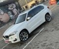Білий БМВ Х5, об'ємом двигуна 3 л та пробігом 106 тис. км за 28999 $, фото 3 на Automoto.ua