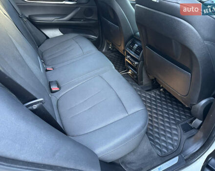 Белый БМВ Х5, объемом двигателя 2 л и пробегом 100 тыс. км за 32000 $, фото 12 на Automoto.ua