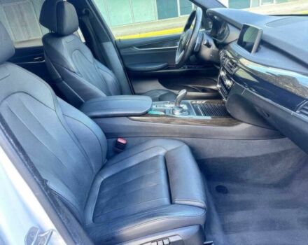 Белый БМВ Х5, объемом двигателя 3 л и пробегом 53 тыс. км за 21500 $, фото 9 на Automoto.ua