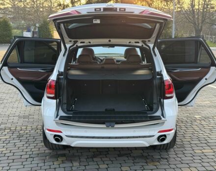 Белый БМВ Х5, объемом двигателя 3 л и пробегом 106 тыс. км за 28999 $, фото 15 на Automoto.ua