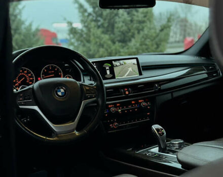 Білий БМВ Х5, об'ємом двигуна 2.99 л та пробігом 218 тис. км за 32900 $, фото 9 на Automoto.ua