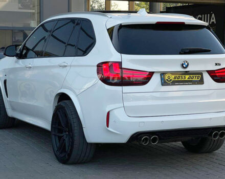 Белый БМВ Х5, объемом двигателя 3 л и пробегом 105 тыс. км за 36500 $, фото 3 на Automoto.ua