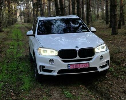 Белый БМВ Х5, объемом двигателя 3 л и пробегом 205 тыс. км за 25000 $, фото 6 на Automoto.ua
