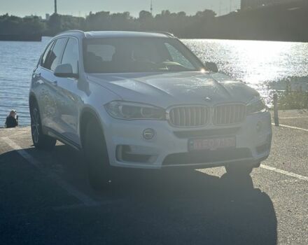Белый БМВ Х5, объемом двигателя 3 л и пробегом 150 тыс. км за 39999 $, фото 2 на Automoto.ua