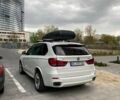 Белый БМВ Х5, объемом двигателя 3 л и пробегом 150 тыс. км за 41000 $, фото 4 на Automoto.ua