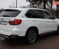 Белый БМВ Х5, объемом двигателя 2 л и пробегом 217 тыс. км за 27500 $, фото 6 на Automoto.ua
