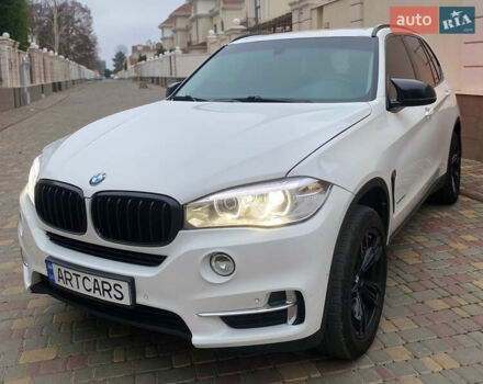 Белый БМВ Х5, объемом двигателя 2 л и пробегом 130 тыс. км за 24800 $, фото 5 на Automoto.ua