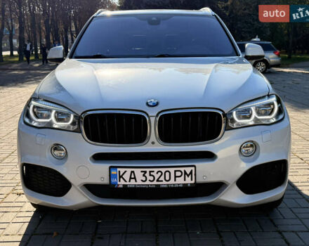 Белый БМВ Х5, объемом двигателя 3 л и пробегом 140 тыс. км за 30000 $, фото 1 на Automoto.ua