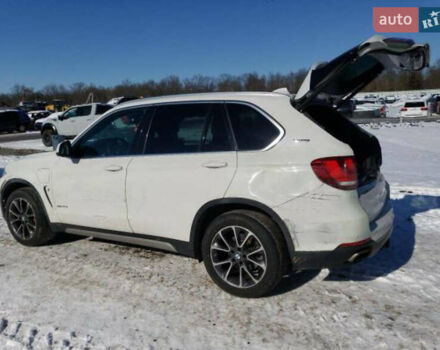 Белый БМВ Х5, объемом двигателя 2 л и пробегом 192 тыс. км за 17900 $, фото 3 на Automoto.ua