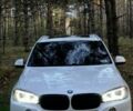 Белый БМВ Х5, объемом двигателя 3 л и пробегом 205 тыс. км за 25000 $, фото 4 на Automoto.ua