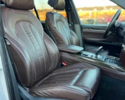 Белый БМВ Х5, объемом двигателя 2 л и пробегом 55 тыс. км за 8400 $, фото 9 на Automoto.ua