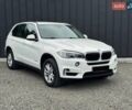 Белый БМВ Х5, объемом двигателя 3 л и пробегом 208 тыс. км за 28900 $, фото 1 на Automoto.ua