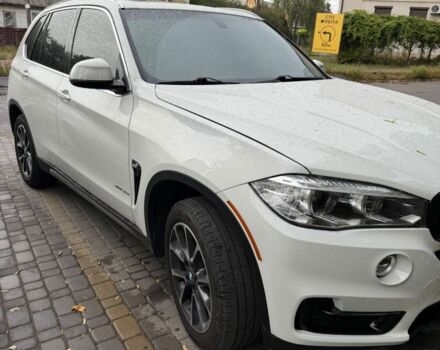 Білий БМВ Х5, об'ємом двигуна 3 л та пробігом 95 тис. км за 28000 $, фото 4 на Automoto.ua