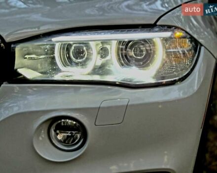 Белый БМВ Х5, объемом двигателя 3 л и пробегом 205 тыс. км за 25000 $, фото 13 на Automoto.ua