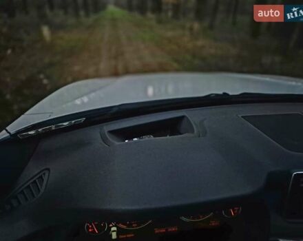 Белый БМВ Х5, объемом двигателя 3 л и пробегом 205 тыс. км за 25000 $, фото 17 на Automoto.ua