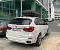 Белый БМВ Х5, объемом двигателя 3 л и пробегом 150 тыс. км за 41000 $, фото 3 на Automoto.ua