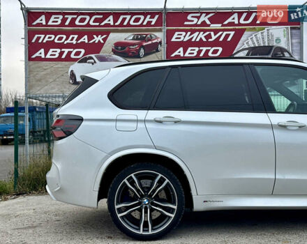 Білий БМВ Х5, об'ємом двигуна 4.39 л та пробігом 86 тис. км за 36900 $, фото 91 на Automoto.ua