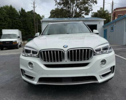 Белый БМВ Х5, объемом двигателя 3 л и пробегом 69 тыс. км за 15900 $, фото 1 на Automoto.ua